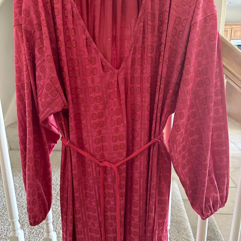 Dress - Picture 2 of 3